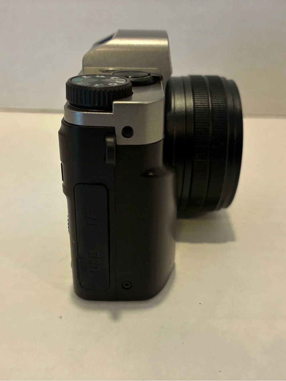 Compact Black and Silver Digital Camera with Auto Focus